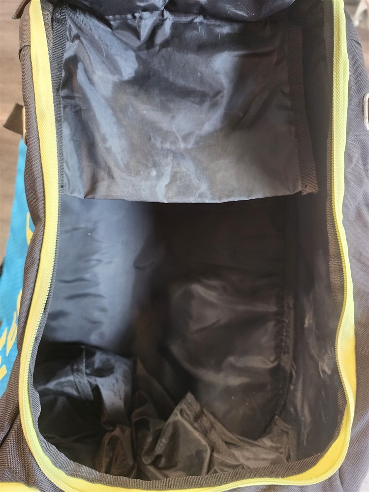 Easton Blue Baseball Bat Bag Used