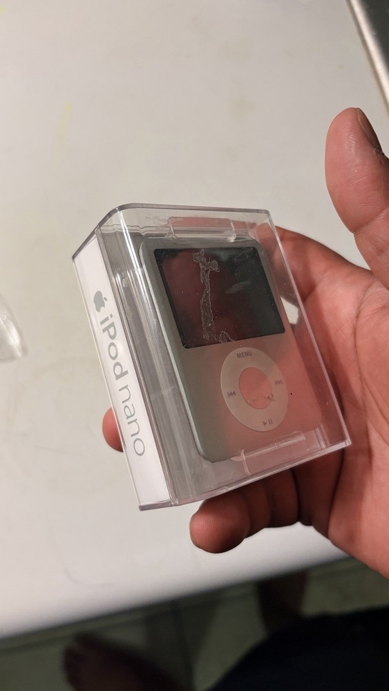 ipod nano 3rd generation 8gb