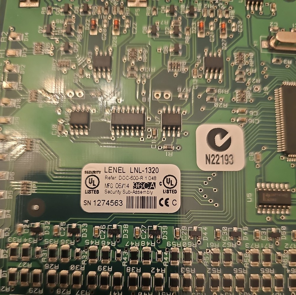 LENEL LNL-1320 Dual Reader Interface Module (Green Board) Used