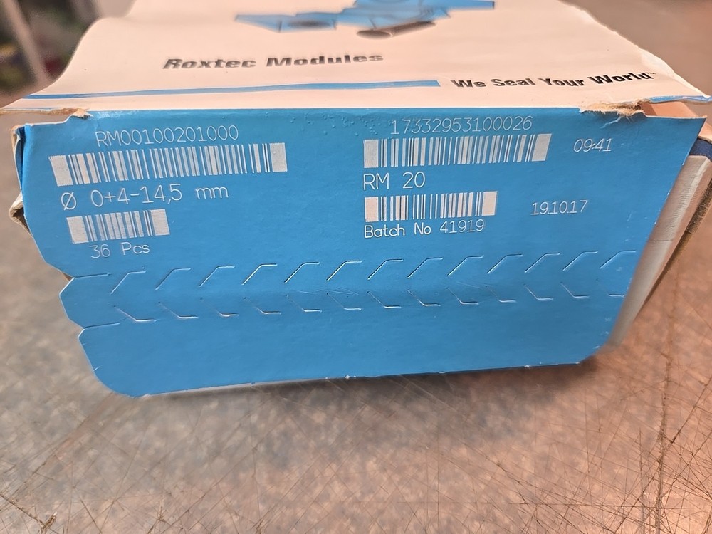 Roxtec RM20 RM00100201000 Block 36 pc. ROXTEC MODULES. NIB