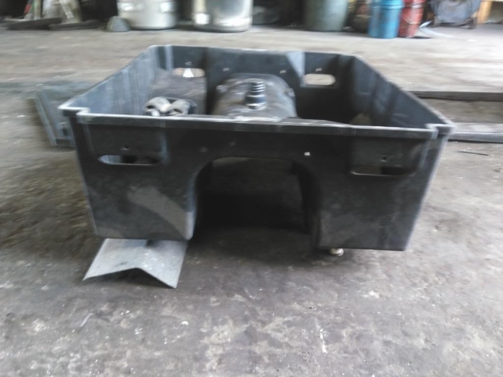 Replaces NA 2016 FREIGHTLINER CASCADIA 125 BATTERY BOX 3799725