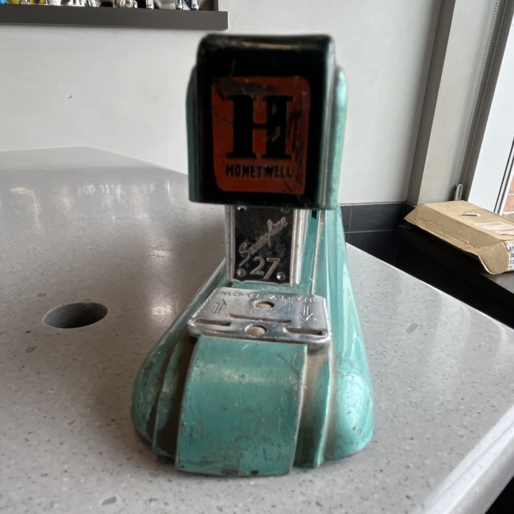 Honeywell Swingline Stapler Model 27 Green