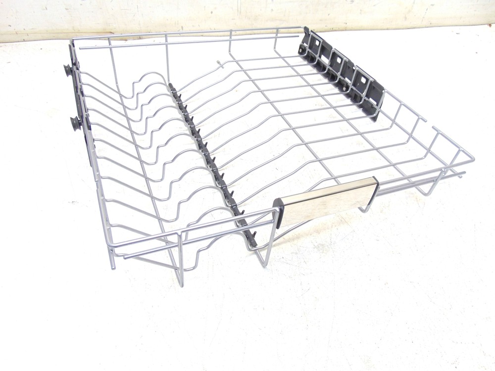 KitchenAid Dishwasher KDTM404KPS3 Top Third Dishrack
