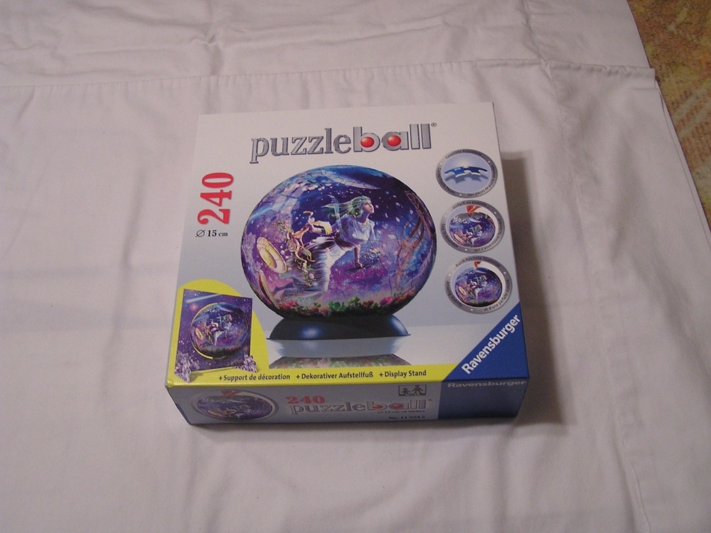 MAGICAL NIGHT 6" PUZZLEBALL with Display Stand & decorated Support COMPLETE