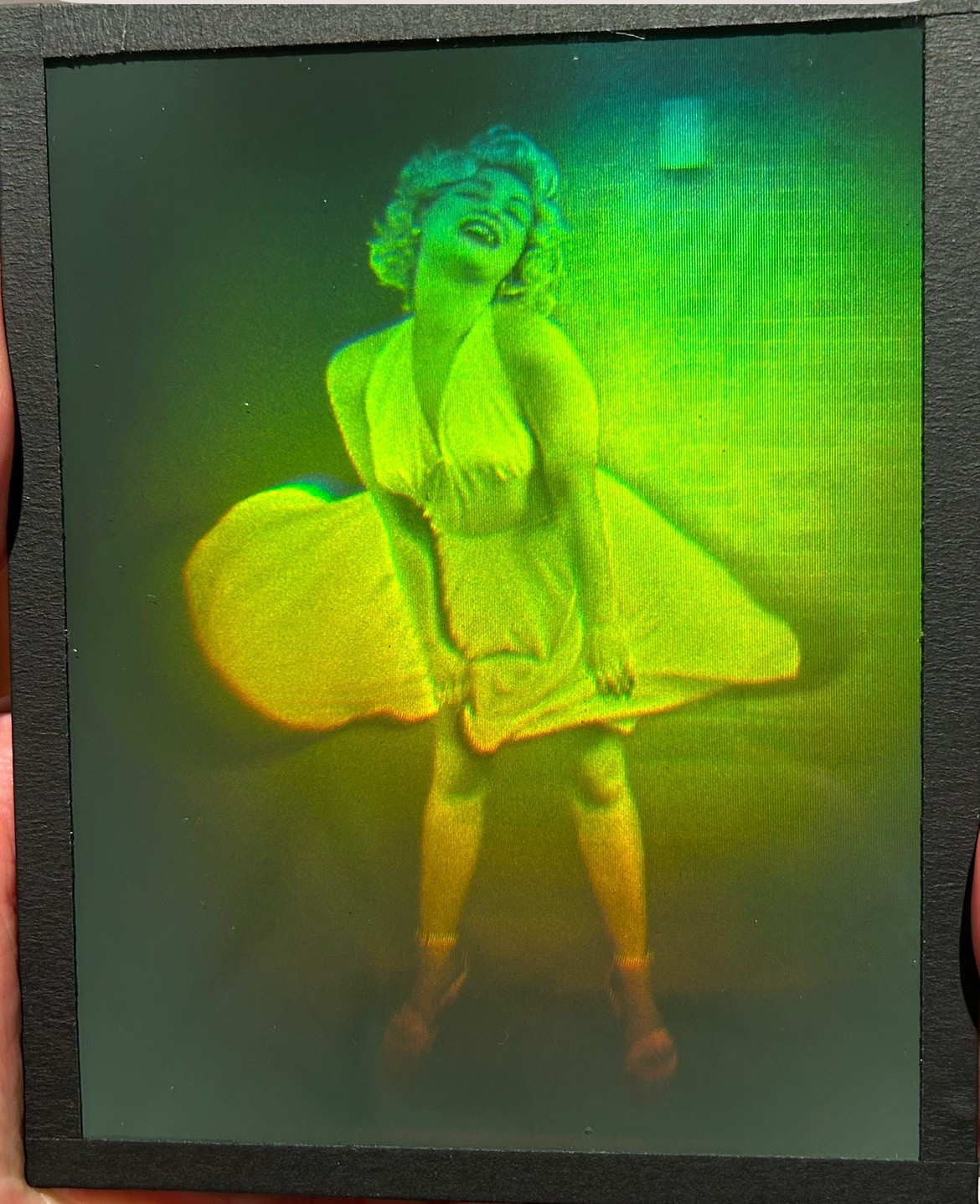 True 3D laser hologram. option hologram. Marylin moment. Vintage