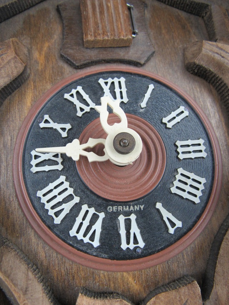 VINTAGE cuckoo clock GERMANY Black Forest Regula CUCKOO CLOCK CO.