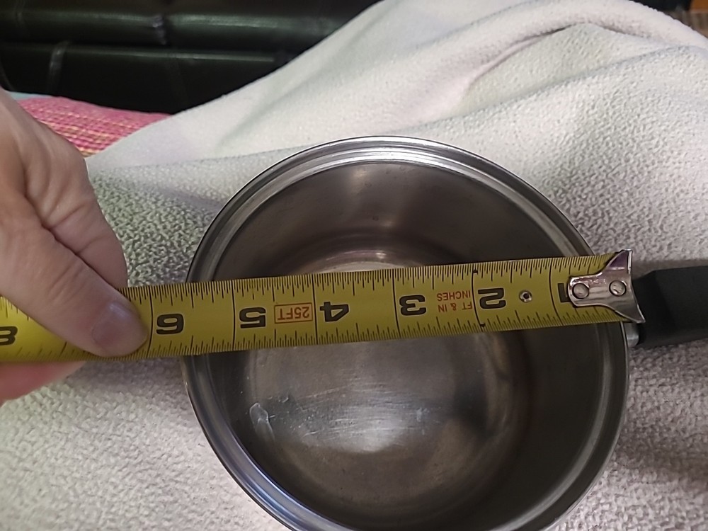 VTG SMALL POT (BIN H)