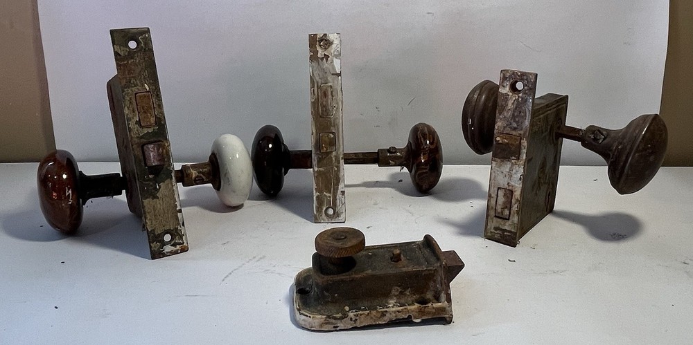 3 Antique Door Lock With Multicolored Knobs Working No key