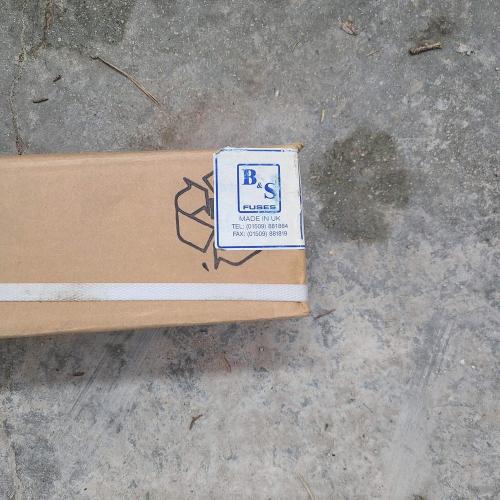 B&S FUSE 7.2 KV 200 AMP