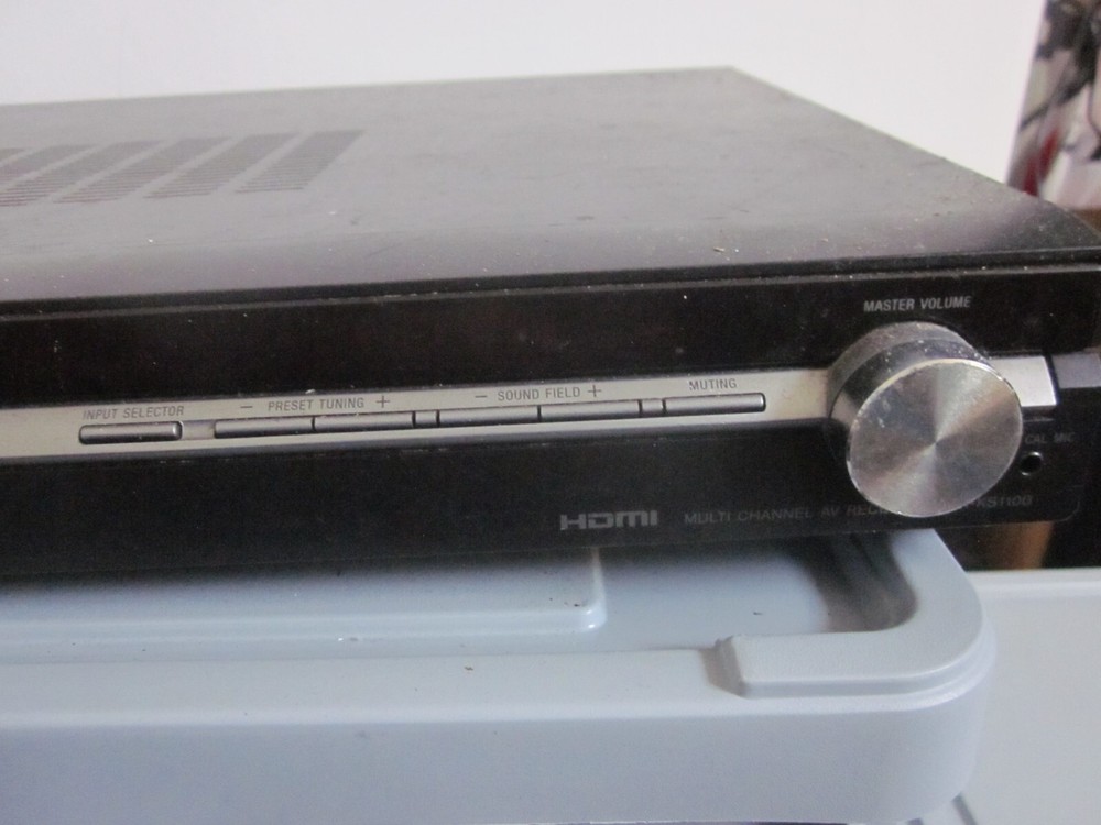 Sony Sound Master. Untested.