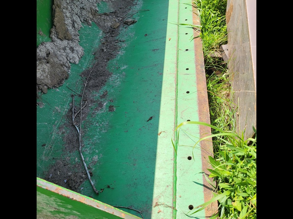 SOLD John deere tractor loader bucket Part# BW15935