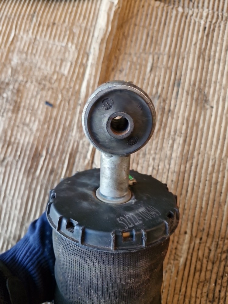 MAN TGX Cab air spring front L/R
