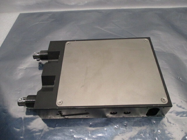 VAT 02012-BA24-0001/0049 Slit Valve, Rectangular Gate Valve A-248030, RS1126