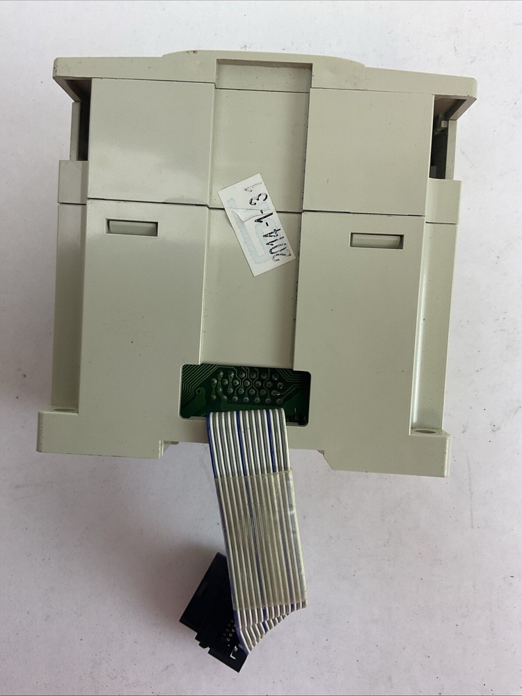 MITSUBISHI FX2N-8ER PROGRAMMABLE CONTROLLER OUT 30VDC 250VAC 2A IN 24VDC .5mA
