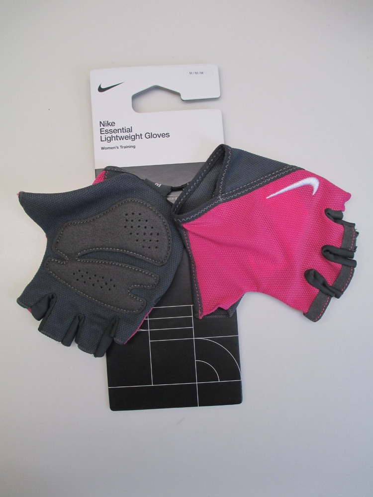 Nike Women's essential lightweight training gloves