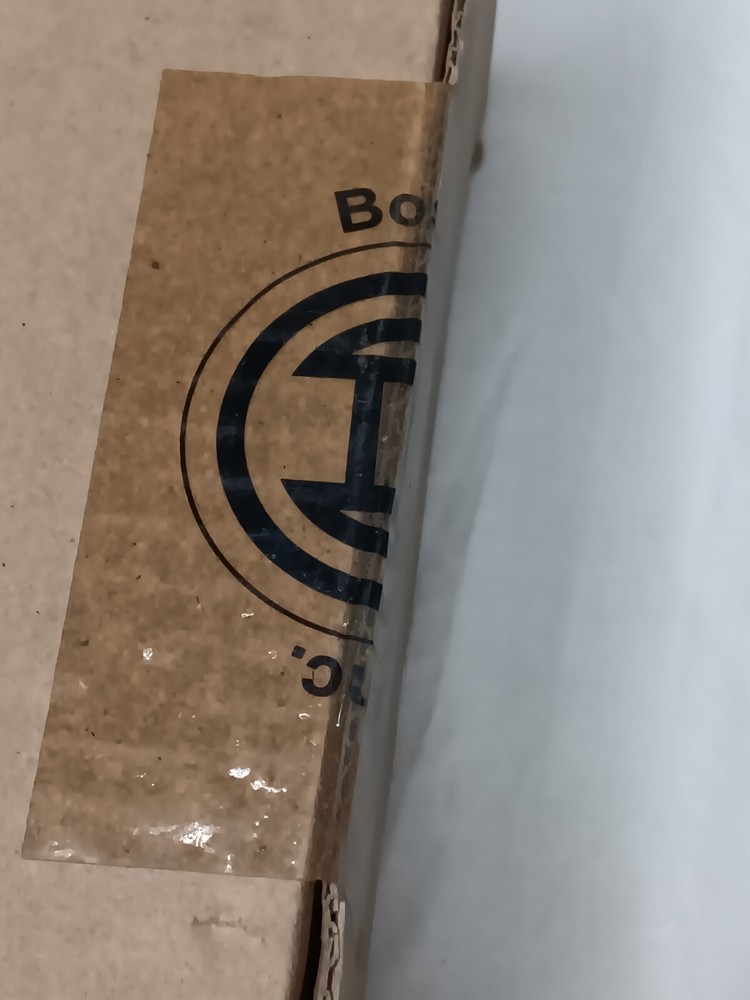 Bosch Universal Enclosure AE203R