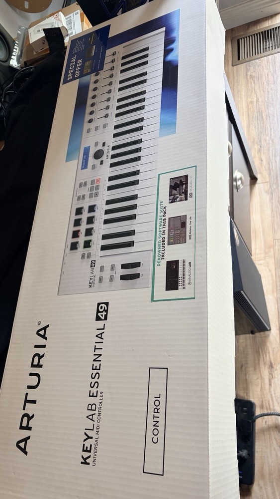 Arturia KeyLab 49 Essential 49 Key MIDI Controller Keyboard White
