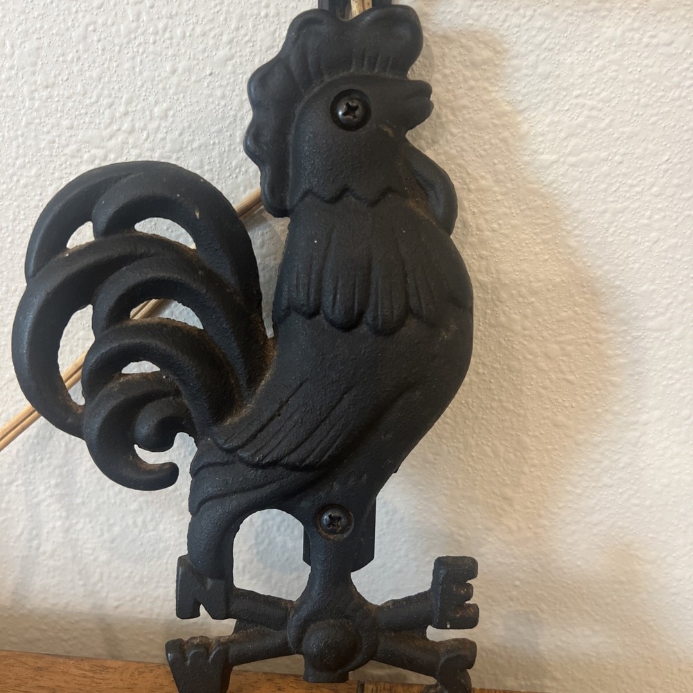 Iron Rooster Wall Sconce