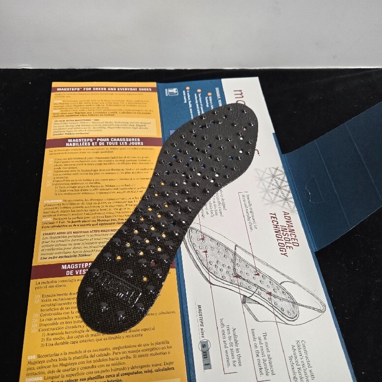 NIKKEN MAGSTEPS Size Small Magnetic Shoe Inserts Uncut **ONE ONLY**