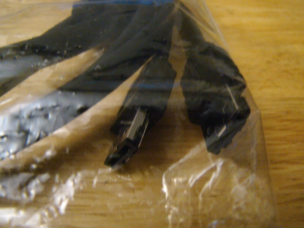 HighPoint RocketRAID 1742 4 Channel PCI SATA 3Gbps RAID Controller/WITH CABLES-2
