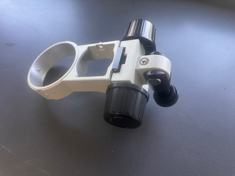 E-Arm for 84mm mount microscope. Fit's 84mm Nikon etc.