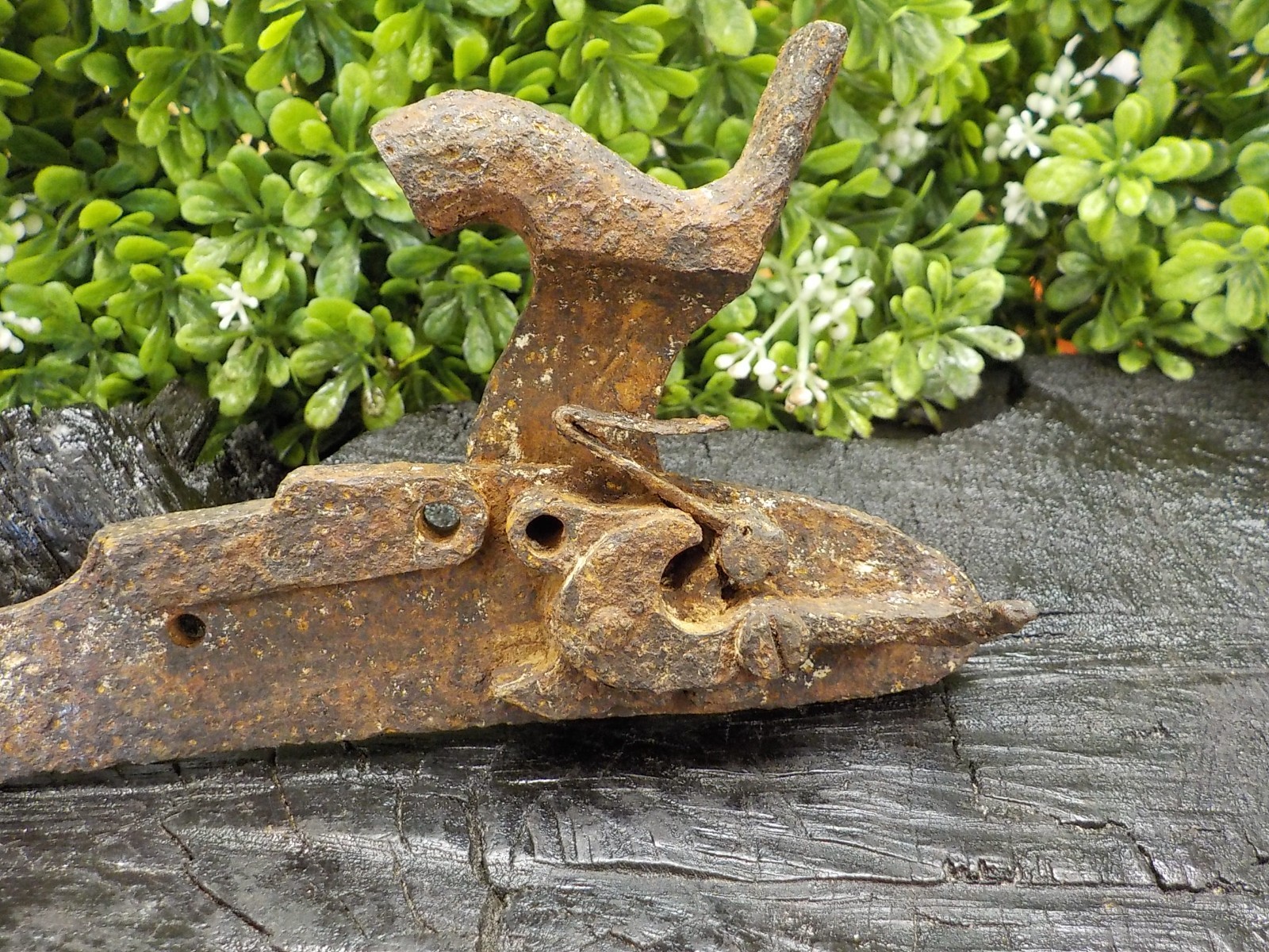 Old Rare Vintage Antique Civil War Relic Infantry Buttons Lockplate Bullets