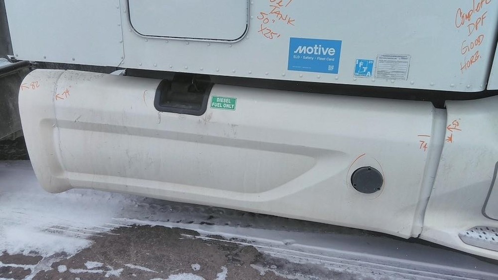 For 2016 PETERBILT 579 SIDE FAIRING Right ,  OH