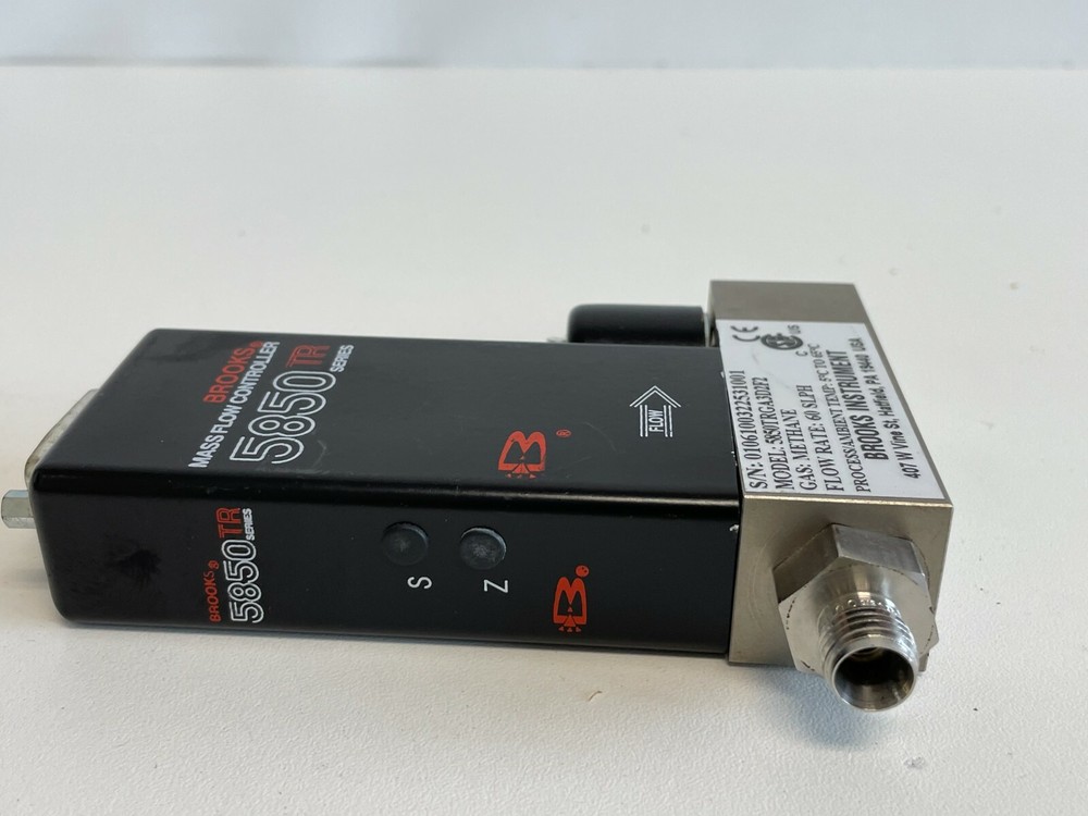 U2: Brooks 5850TR Mass Flow Controller 5850 TR Series