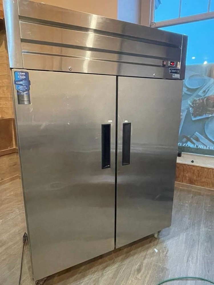 Duker Freezer