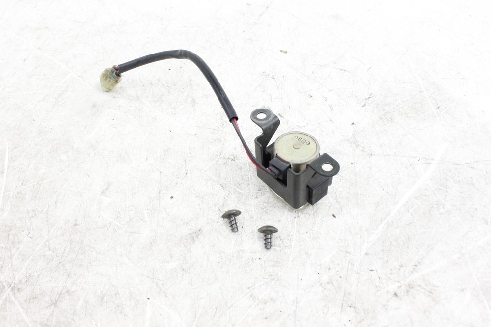 03-07 SUZUKI SV1000 BOOST SENSOR AIRBOX SENSOR