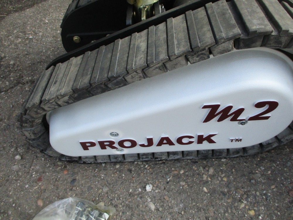 PROJACK MODEL M2 REMOTE CONTROLLED 5TH WHEEL GOOSENECK TRACKED TRAILER MOVER