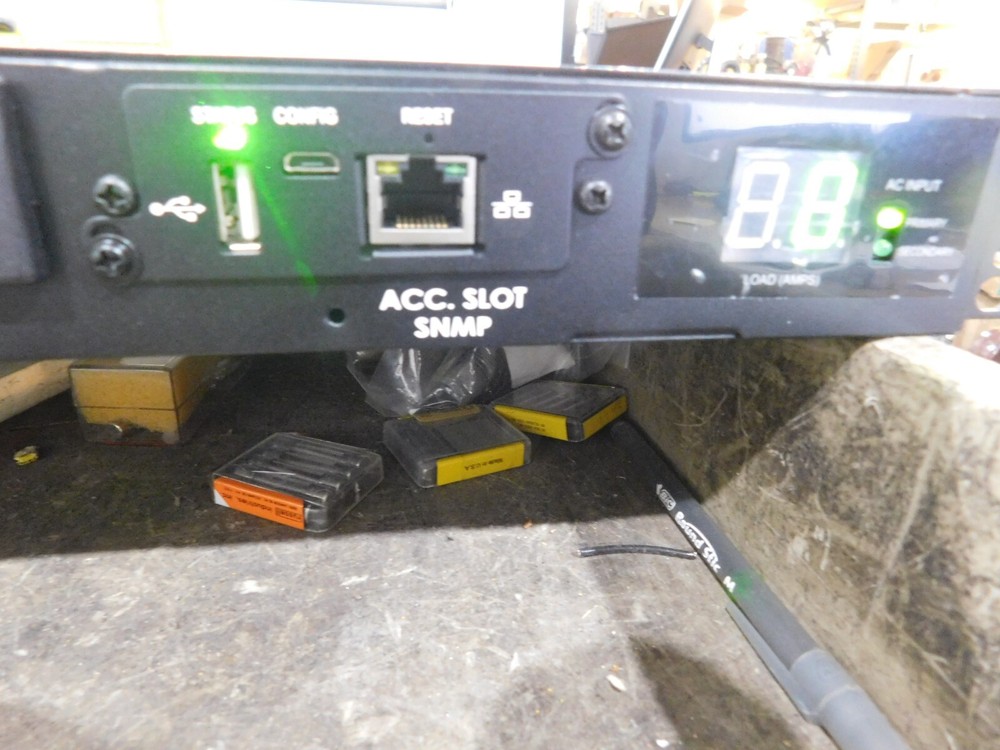 Tripp-Lite Model: PDUMH15ATNET Power Distribution Unit