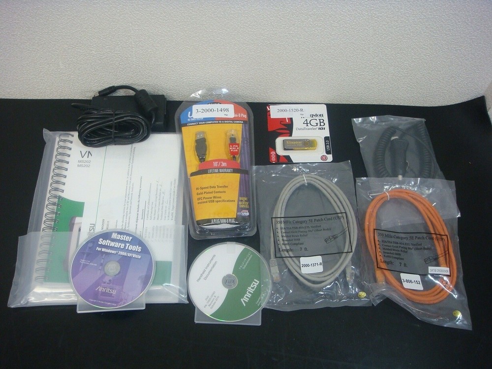 ANRITSU MS2028B 5 kHz - 20 GHz Handheld VNA Master Vector Network Analyzer