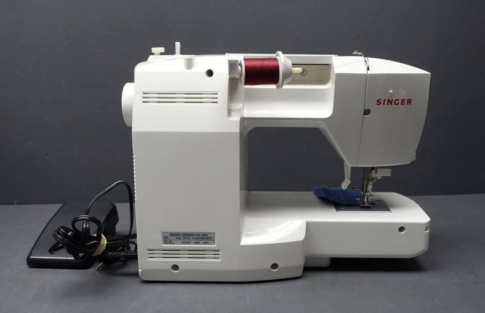 Singer 6160 Computerized 60 Stitch Sewing Machine+Manual/Accessories Test/Works