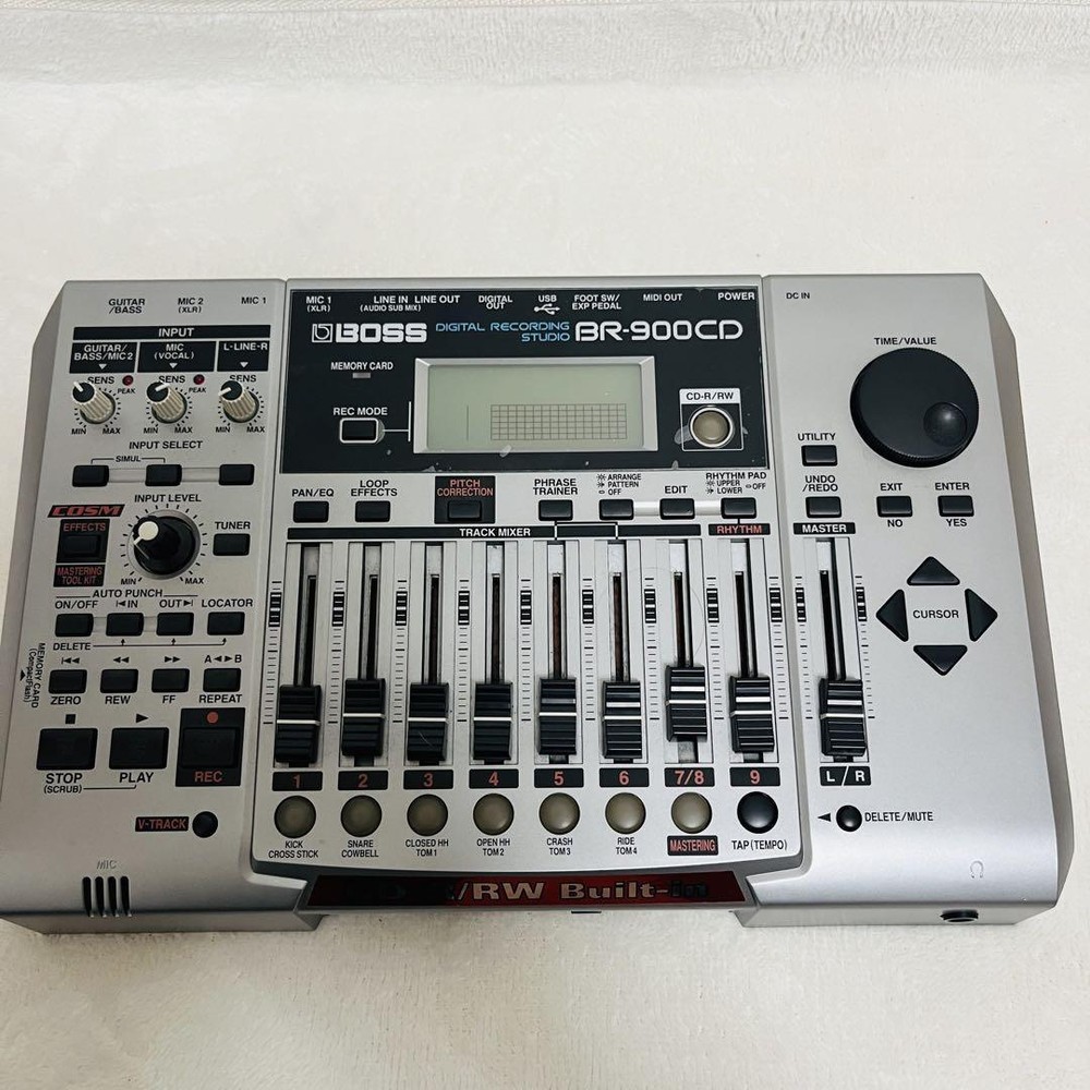 BOSS MTR BR-900CD Digital Multitrack Recorder 8-Track Studio Workstation Manual