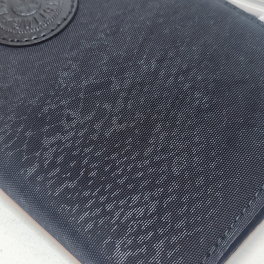 Kipling Passport Holder Black Python Embossed 4 Credit Card Slots 5.5 x 4 NWT