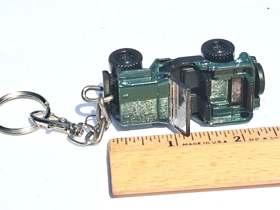JEEP WILLYS CUSTOM KEYCHAIN 4x4 offroad matchbox