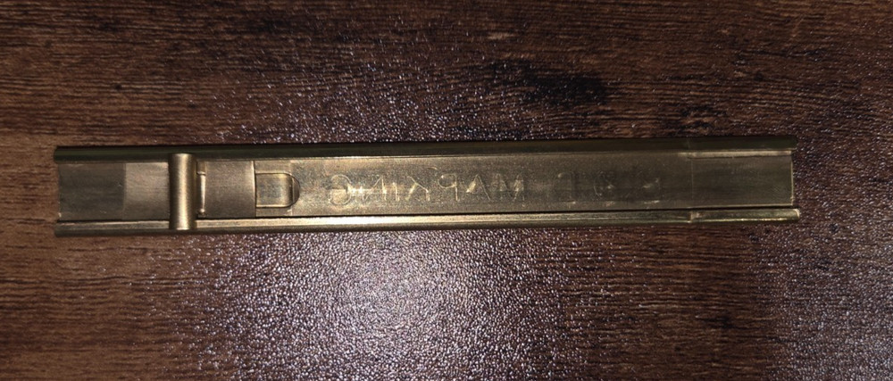 B&D MARKING BHSS BRASS SOAPSTONE HOLDER UNIVERSAL