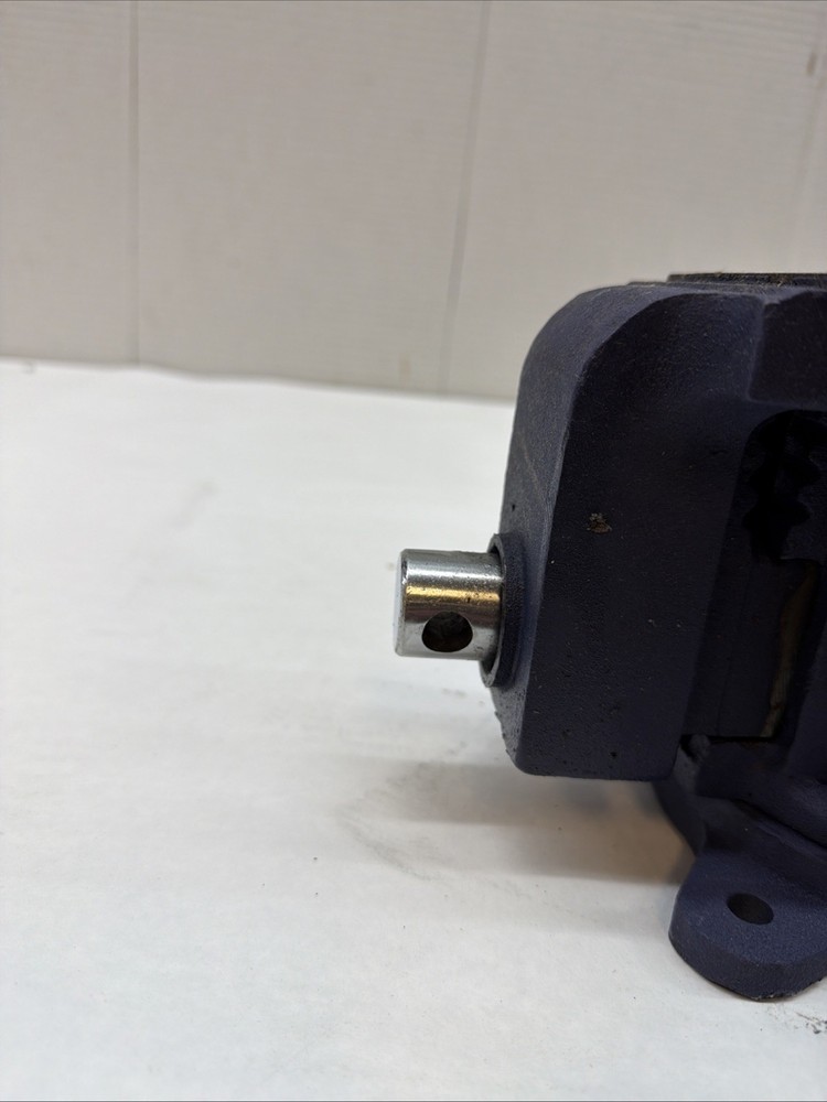 Palmgren 4" Combination Bench And Pipe Vise MISSING HANDLE