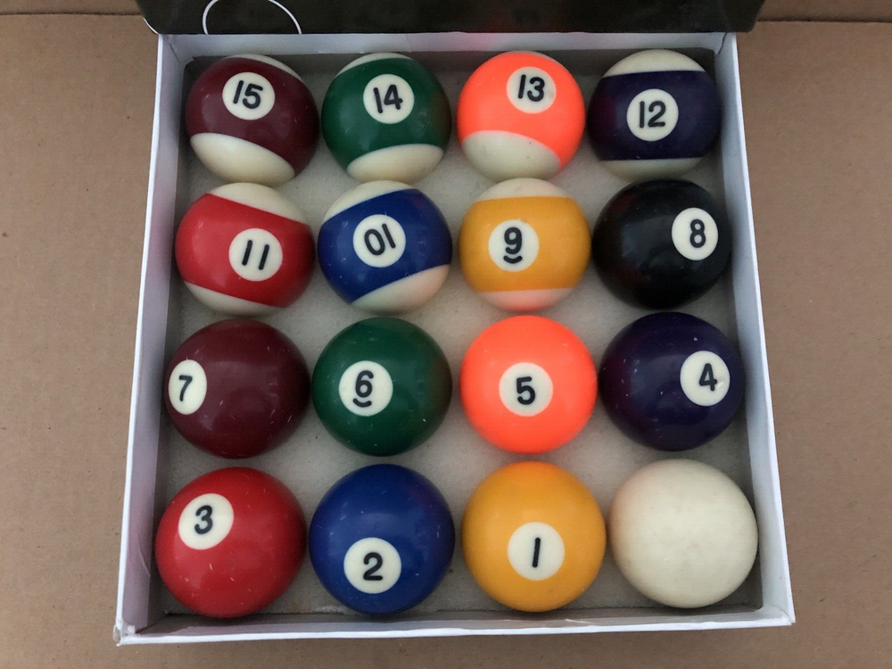 EPCO Pool Billiards Balls w/ Box (complete set)