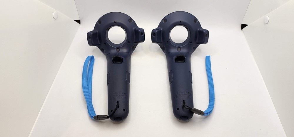 2x ( Pair ) of HTC Vive 2.0 Blue Controllers for Vive Pro - Controller