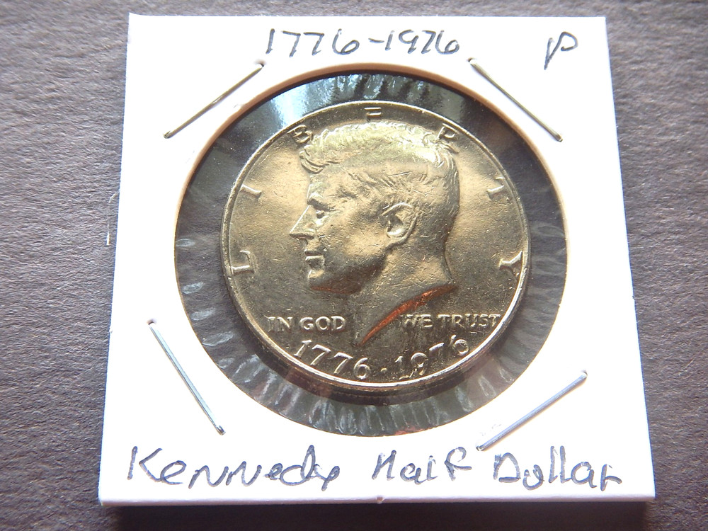 1776-1976 (P) Kennedy Half Dollar