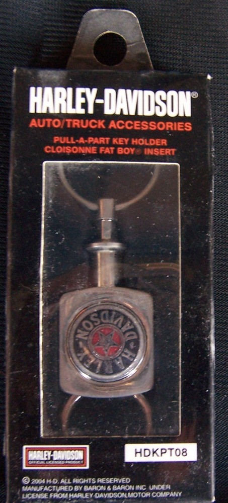 VINTAGE  HARLEY DAVIDSON   PULL APART FAT BOY KEYCHAIN 2004  NEW