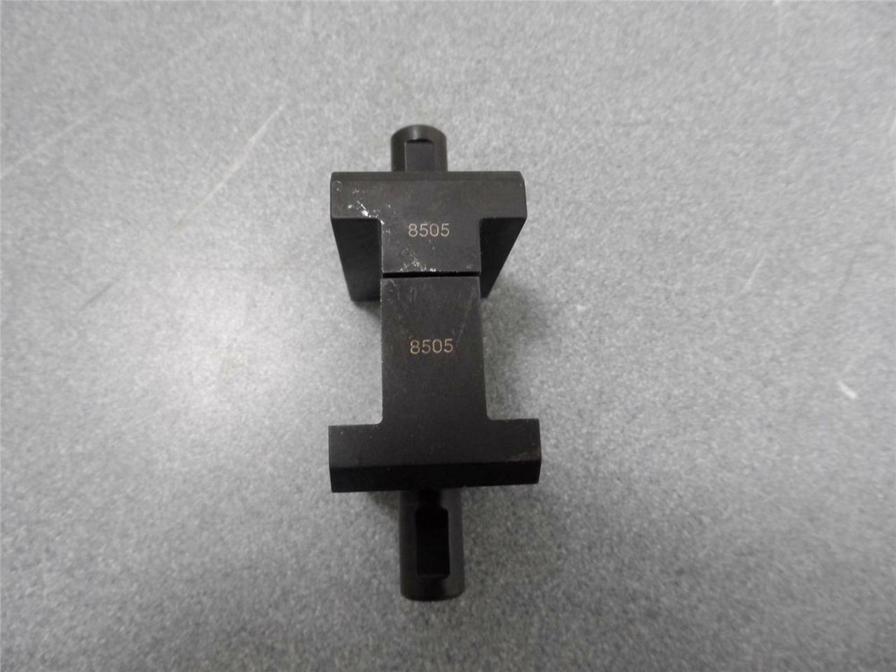 AMP 46749-2 C-3/0 Crimp Die