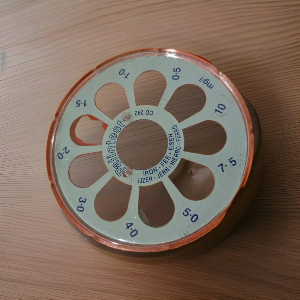 Palintest Comparator Kit - Water Testing Device with 3 Color Discs