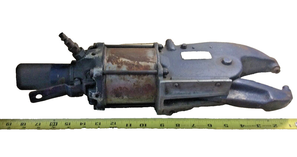 Thor Pneumatic Alligator Rivet Squeezer Model5311