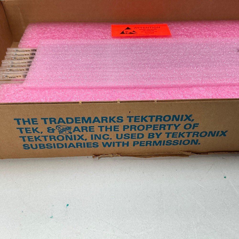 Tektronix P6464 Pattern Generator Probe for DAS9100 DAS9200 Logic Analyzer