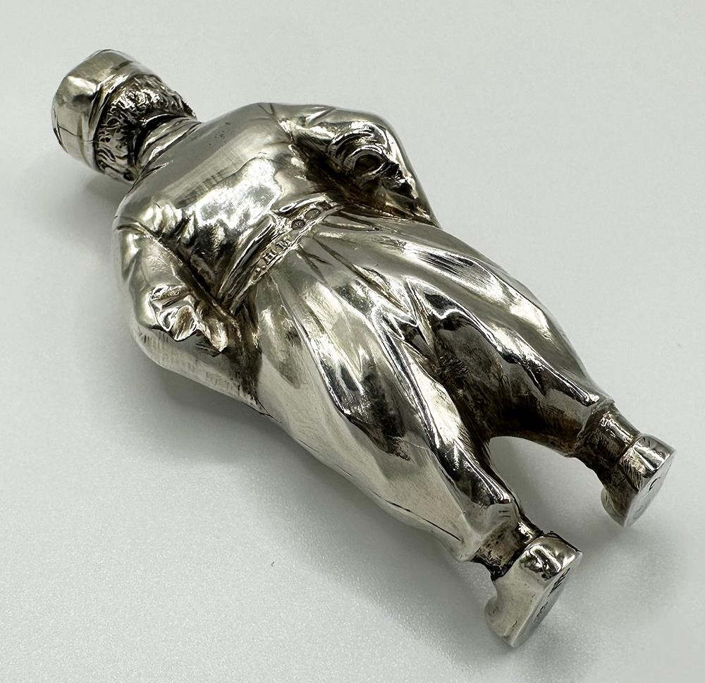 ANTIQUE NOVELTY DUTCH BOY PEPPERPOT STERLING SILVER LONDON 1924 BERTHOLD MULLER