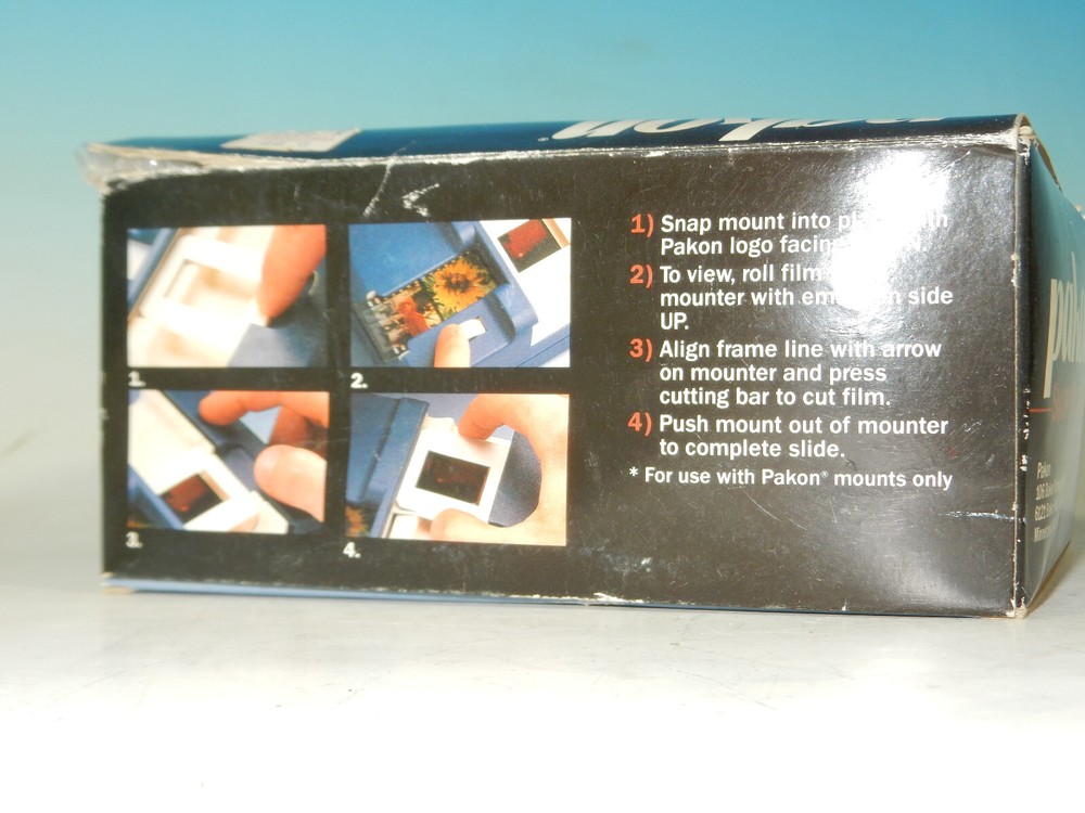 Pakon Snappy Slide Mounter for easy mounting transparencies/slides