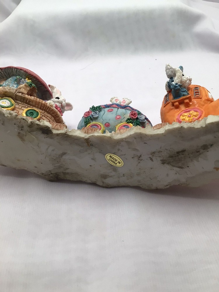 Vntg Easter Collection Mini Easter Bunny Train Spring decor 1995 item no. 62105